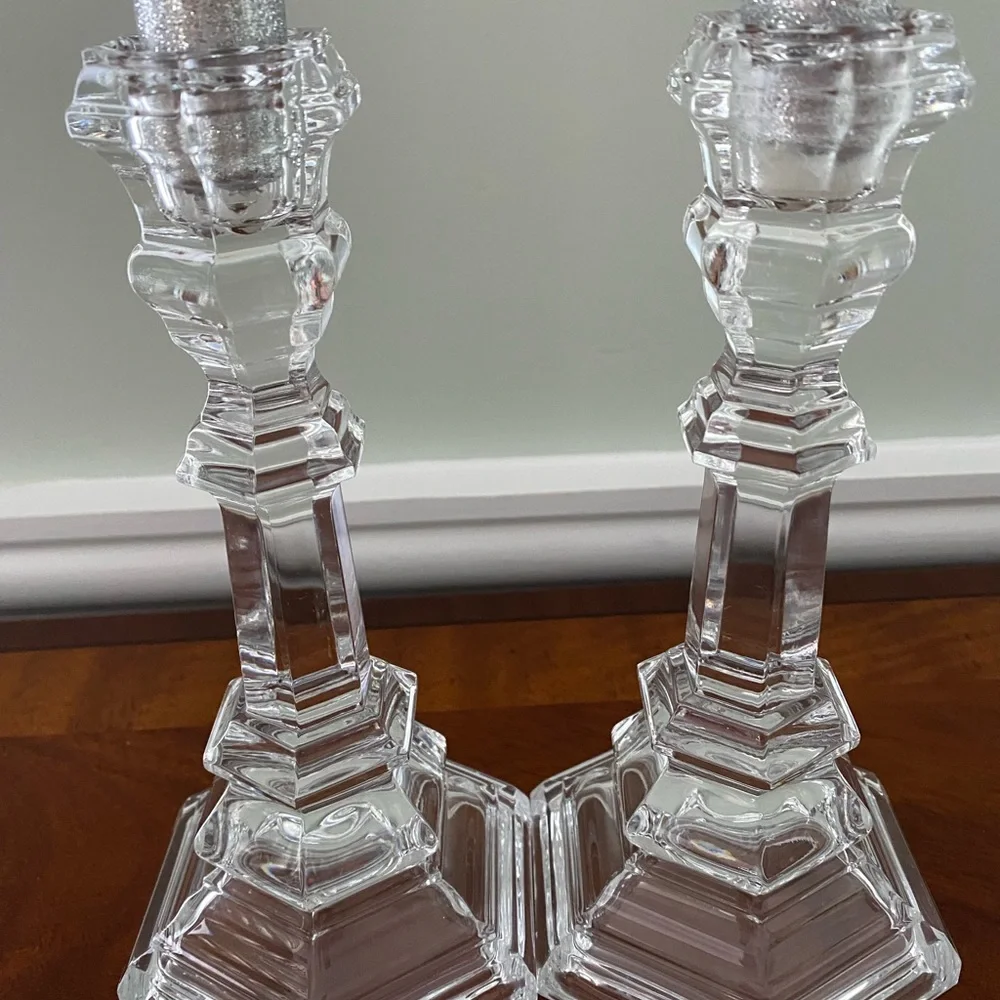 Tiffany vintage set of 2 Plymouth 8 inch candlesticks. - Picture 4 of 6